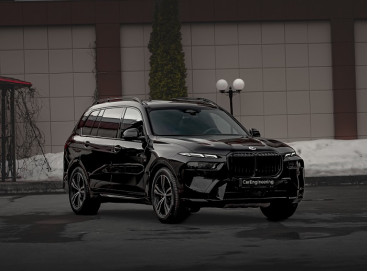 Оклейка BMW X7 G07 2024 пленкой 