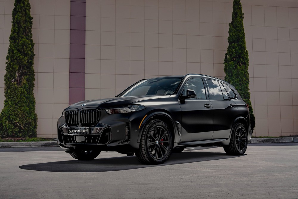 Автомобиль BMW X5